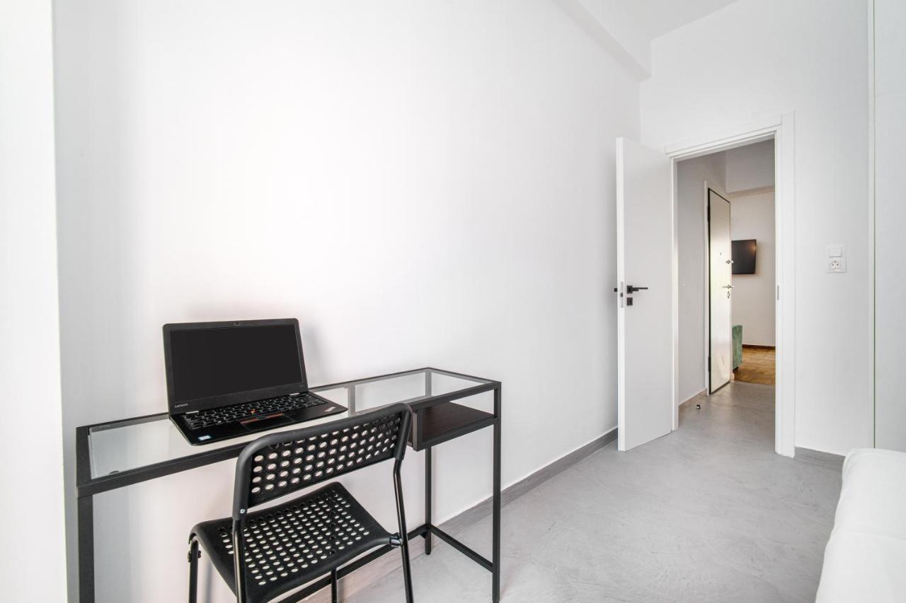 Majestic Flat With Huge Terrace In The City Center Atena Exterior foto