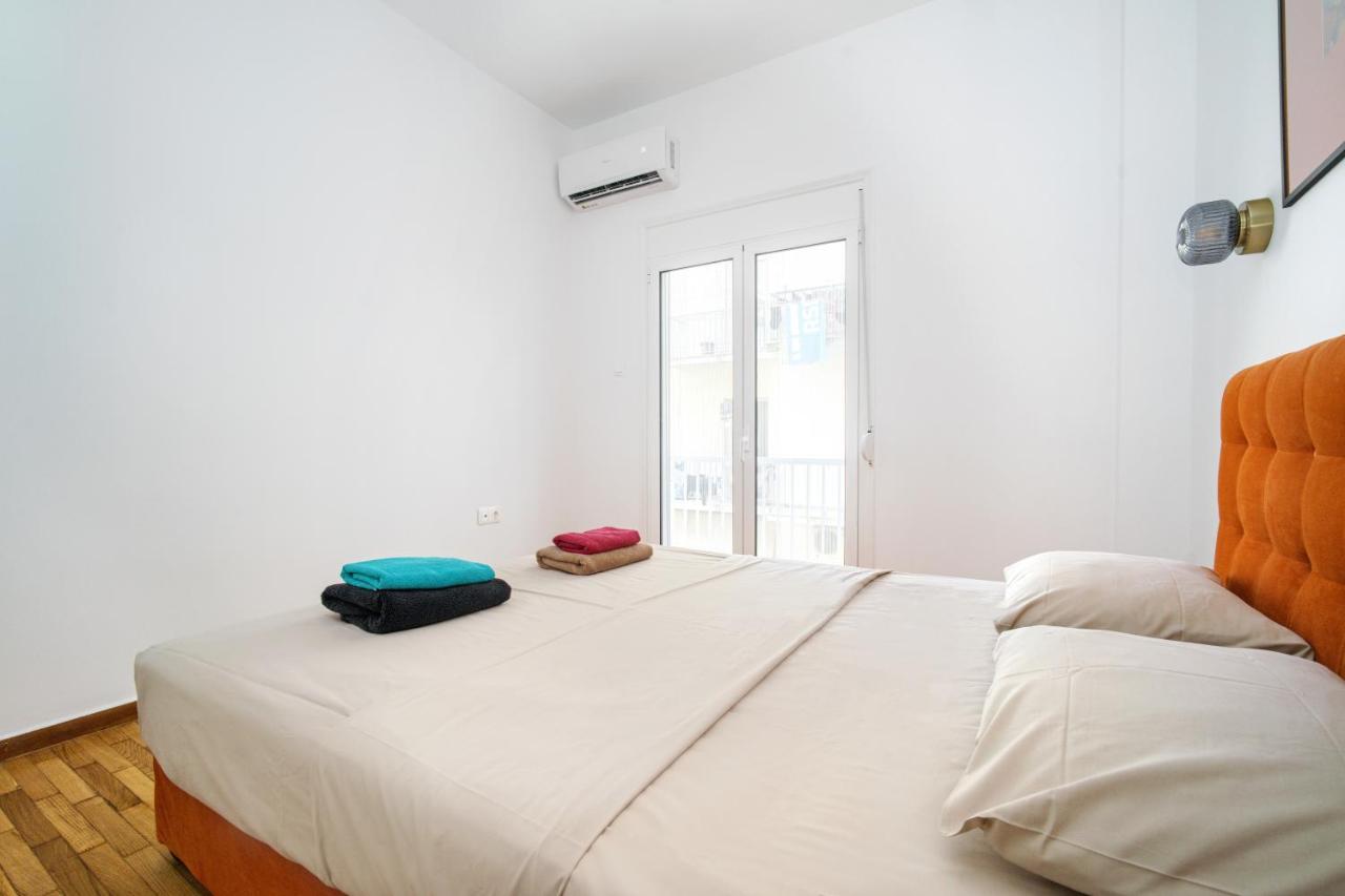 Majestic Flat With Huge Terrace In The City Center Atena Exterior foto