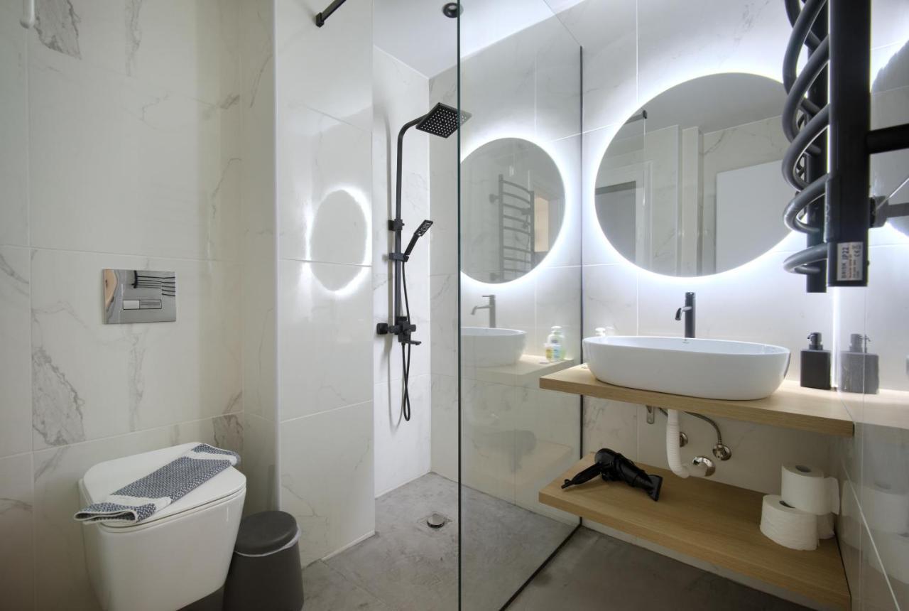 Majestic Flat With Huge Terrace In The City Center Atena Exterior foto