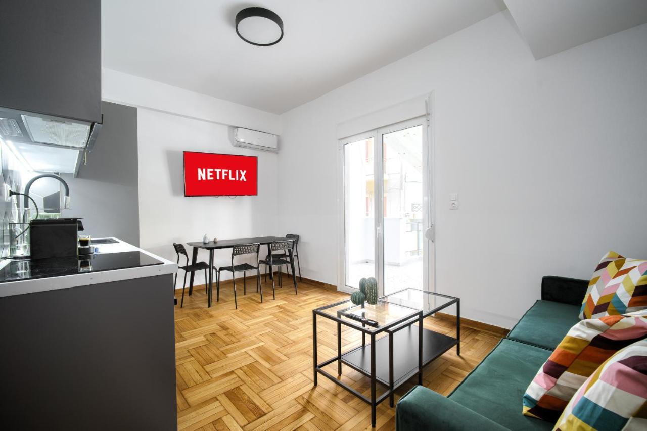 Majestic Flat With Huge Terrace In The City Center Atena Exterior foto